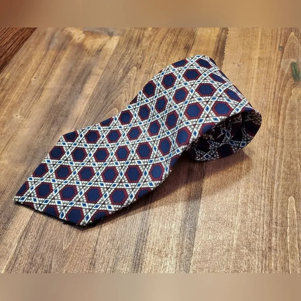 Chaps Ralph Lauren Geometric All Silk Neck Tie Made in USA